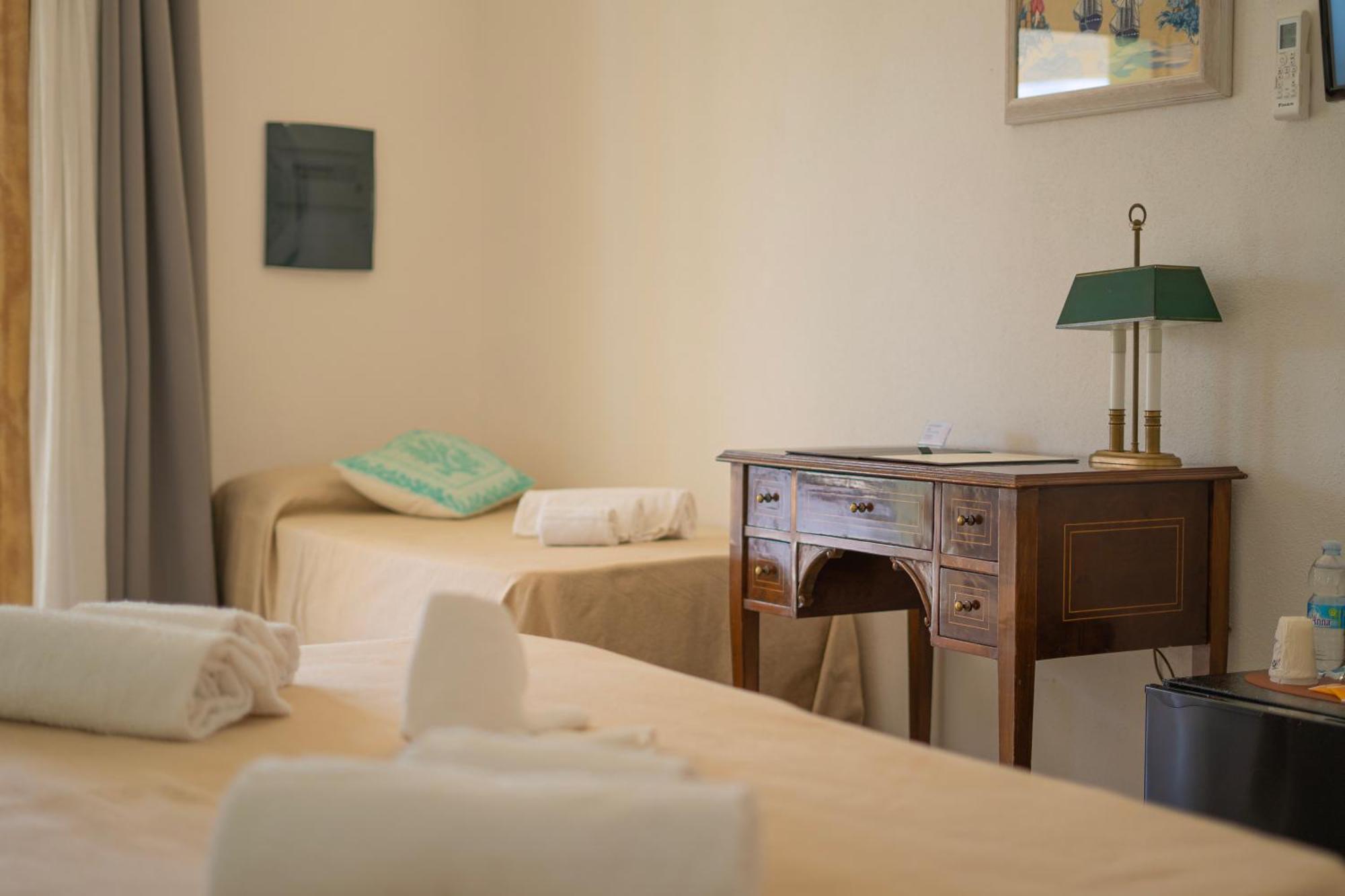 לה קאלטה Hotel Essenza Di Mirto מראה חיצוני תמונה