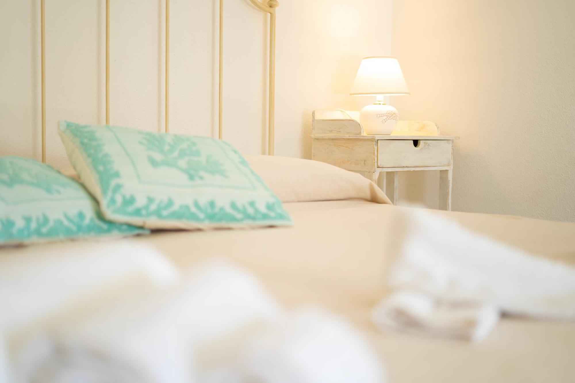 לה קאלטה Hotel Essenza Di Mirto מראה חיצוני תמונה