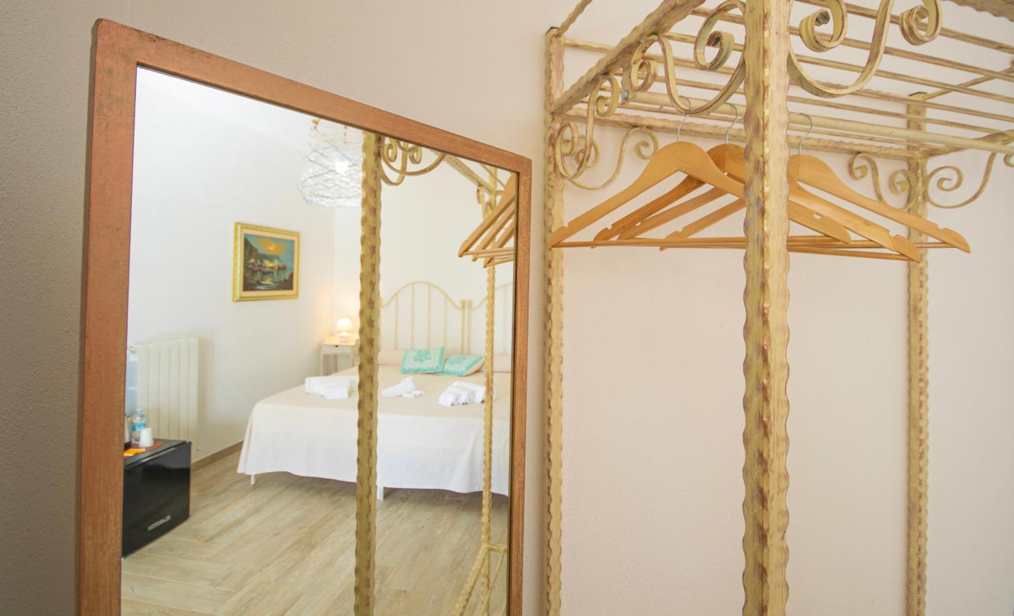 לה קאלטה Hotel Essenza Di Mirto חדר תמונה